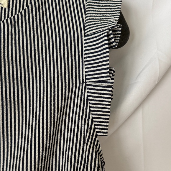 Universal Thread Striped Ruffle Sleeve Top - Picture 3 of 5
